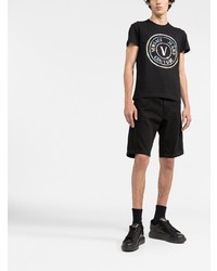 schwarzes bedrucktes T-Shirt mit einem Rundhalsausschnitt von VERSACE JEANS COUTURE