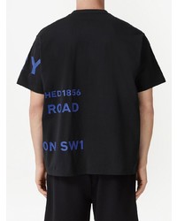 schwarzes bedrucktes T-Shirt mit einem Rundhalsausschnitt von Burberry