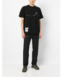 schwarzes bedrucktes T-Shirt mit einem Rundhalsausschnitt von Izzue