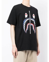 schwarzes bedrucktes T-Shirt mit einem Rundhalsausschnitt von A Bathing Ape