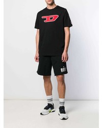 schwarzes bedrucktes T-Shirt mit einem Rundhalsausschnitt von Diesel