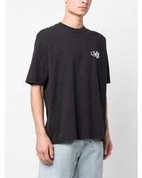 schwarzes bedrucktes T-Shirt mit einem Rundhalsausschnitt von Levi's