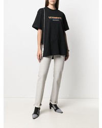 schwarzes bedrucktes T-Shirt mit einem Rundhalsausschnitt von Vetements