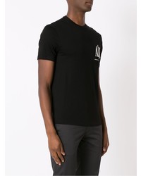 schwarzes bedrucktes T-Shirt mit einem Rundhalsausschnitt von Armani Exchange