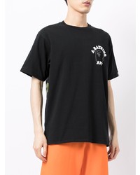 schwarzes bedrucktes T-Shirt mit einem Rundhalsausschnitt von A Bathing Ape