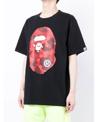 schwarzes bedrucktes T-Shirt mit einem Rundhalsausschnitt von A Bathing Ape