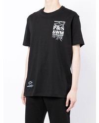 schwarzes bedrucktes T-Shirt mit einem Rundhalsausschnitt von White Mountaineering