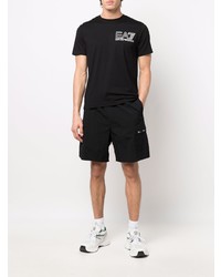 schwarzes bedrucktes T-Shirt mit einem Rundhalsausschnitt von Ea7 Emporio Armani