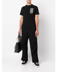 schwarzes bedrucktes T-Shirt mit einem Rundhalsausschnitt von Engineered Garments