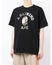 schwarzes bedrucktes T-Shirt mit einem Rundhalsausschnitt von A Bathing Ape