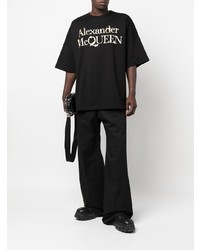 schwarzes bedrucktes T-Shirt mit einem Rundhalsausschnitt von Alexander McQueen