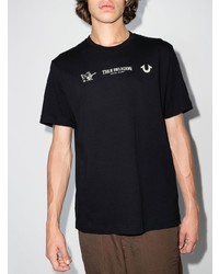 schwarzes bedrucktes T-Shirt mit einem Rundhalsausschnitt von True Religion