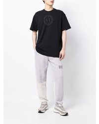 schwarzes bedrucktes T-Shirt mit einem Rundhalsausschnitt von Armani Exchange