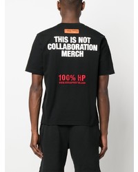 schwarzes bedrucktes T-Shirt mit einem Rundhalsausschnitt von Heron Preston