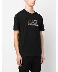 schwarzes bedrucktes T-Shirt mit einem Rundhalsausschnitt von Ea7 Emporio Armani