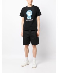 schwarzes bedrucktes T-Shirt mit einem Rundhalsausschnitt von BAPE BLACK *A BATHING APE®