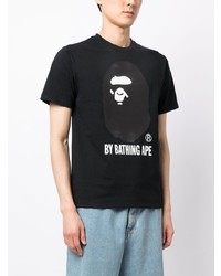 schwarzes bedrucktes T-Shirt mit einem Rundhalsausschnitt von BAPE BLACK *A BATHING APE®