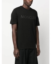 schwarzes bedrucktes T-Shirt mit einem Rundhalsausschnitt von Moncler