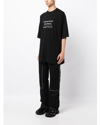 schwarzes bedrucktes T-Shirt mit einem Rundhalsausschnitt von Vetements