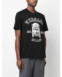 schwarzes bedrucktes T-Shirt mit einem Rundhalsausschnitt von Versace