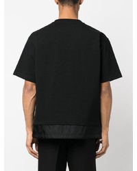 schwarzes bedrucktes T-Shirt mit einem Rundhalsausschnitt von Prada