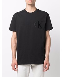 schwarzes bedrucktes T-Shirt mit einem Rundhalsausschnitt von Calvin Klein Jeans