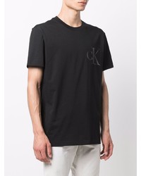 schwarzes bedrucktes T-Shirt mit einem Rundhalsausschnitt von Calvin Klein Jeans