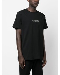 schwarzes bedrucktes T-Shirt mit einem Rundhalsausschnitt von Maharishi