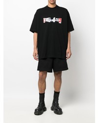 schwarzes bedrucktes T-Shirt mit einem Rundhalsausschnitt von Vetements