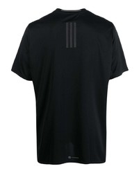 schwarzes bedrucktes T-Shirt mit einem Rundhalsausschnitt von adidas