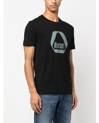 schwarzes bedrucktes T-Shirt mit einem Rundhalsausschnitt von Diesel