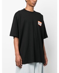 schwarzes bedrucktes T-Shirt mit einem Rundhalsausschnitt von Vetements