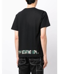 schwarzes bedrucktes T-Shirt mit einem Rundhalsausschnitt von A Bathing Ape