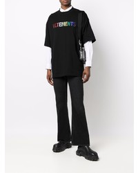 schwarzes bedrucktes T-Shirt mit einem Rundhalsausschnitt von Vetements