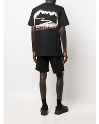 schwarzes bedrucktes T-Shirt mit einem Rundhalsausschnitt von adidas