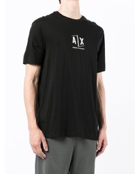 schwarzes bedrucktes T-Shirt mit einem Rundhalsausschnitt von Armani Exchange