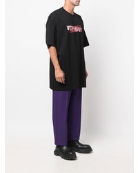 schwarzes bedrucktes T-Shirt mit einem Rundhalsausschnitt von Vetements