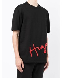 schwarzes bedrucktes T-Shirt mit einem Rundhalsausschnitt von Hugo