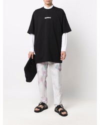 schwarzes bedrucktes T-Shirt mit einem Rundhalsausschnitt von Vetements