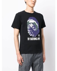 schwarzes bedrucktes T-Shirt mit einem Rundhalsausschnitt von A Bathing Ape