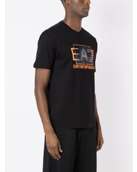 schwarzes bedrucktes T-Shirt mit einem Rundhalsausschnitt von Emporio Armani