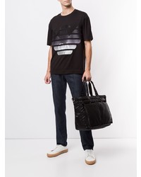 schwarzes bedrucktes T-Shirt mit einem Rundhalsausschnitt von Emporio Armani