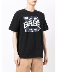 schwarzes bedrucktes T-Shirt mit einem Rundhalsausschnitt von A Bathing Ape