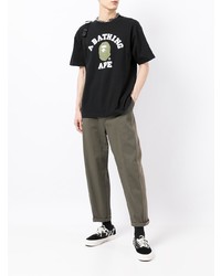 schwarzes bedrucktes T-Shirt mit einem Rundhalsausschnitt von A Bathing Ape