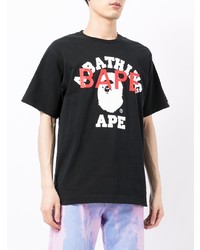 schwarzes bedrucktes T-Shirt mit einem Rundhalsausschnitt von A Bathing Ape