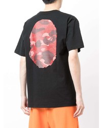 schwarzes bedrucktes T-Shirt mit einem Rundhalsausschnitt von A Bathing Ape