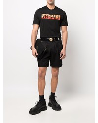 schwarzes bedrucktes T-Shirt mit einem Rundhalsausschnitt von Versace