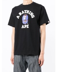 schwarzes bedrucktes T-Shirt mit einem Rundhalsausschnitt von A Bathing Ape