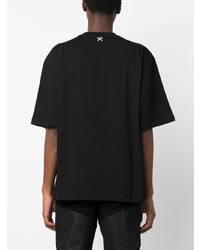 schwarzes bedrucktes T-Shirt mit einem Rundhalsausschnitt von Gmbh