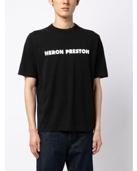 schwarzes bedrucktes T-Shirt mit einem Rundhalsausschnitt von Heron Preston